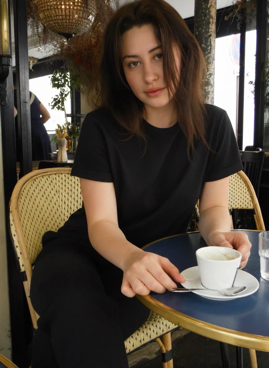 Tee