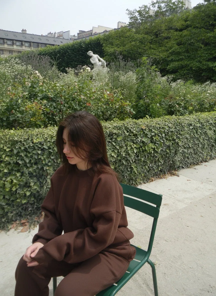 Sweatshirt hover